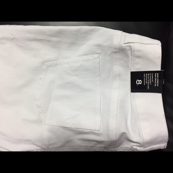 Limited White Skinny Jeans - Picture 3 of 4